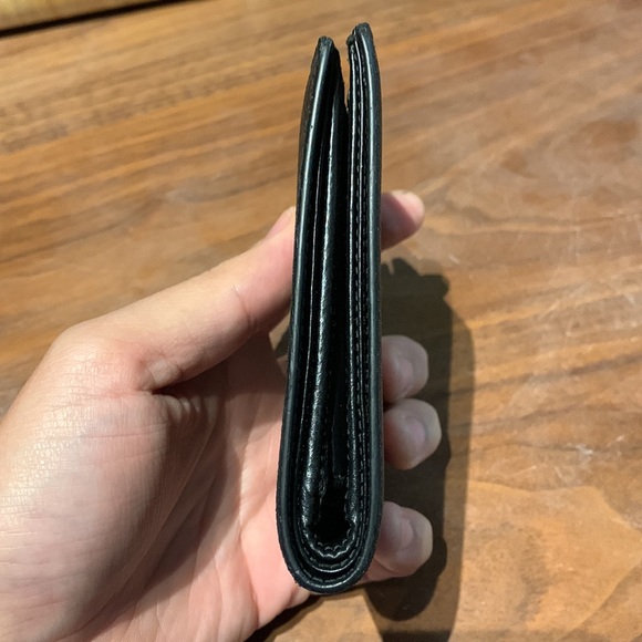 Gucci GG Supreme Wolf Bifold Small Wallet - Picture 4 of 13